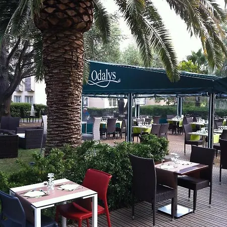 Aparthotel Résidence Odalys Les Océanides 3*