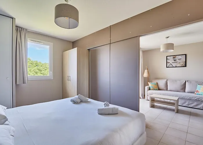 Odalys Les Oceanides 3* La Londe-les-Maures